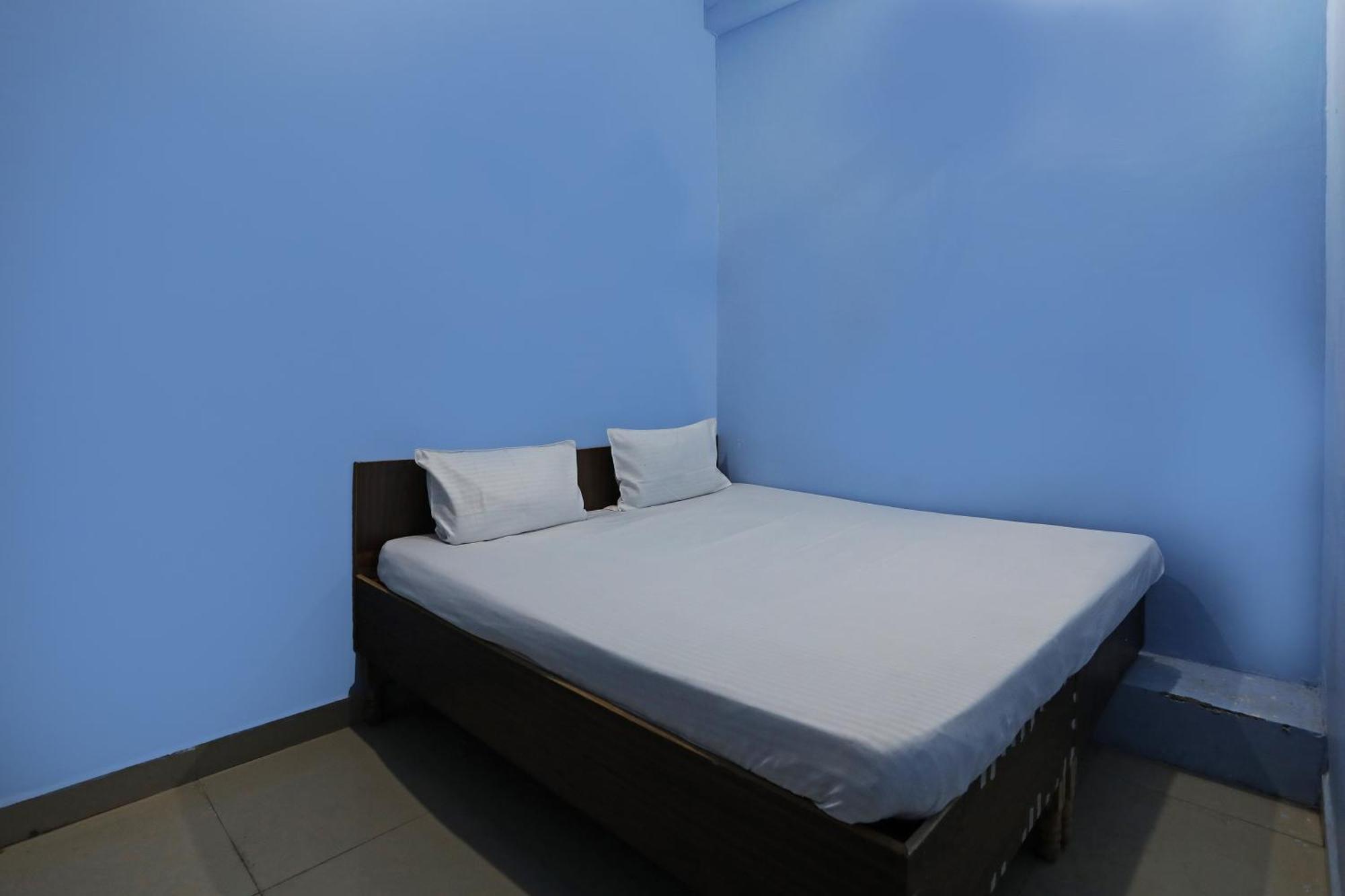 Hotel O Relax Фаридабад Екстериор снимка