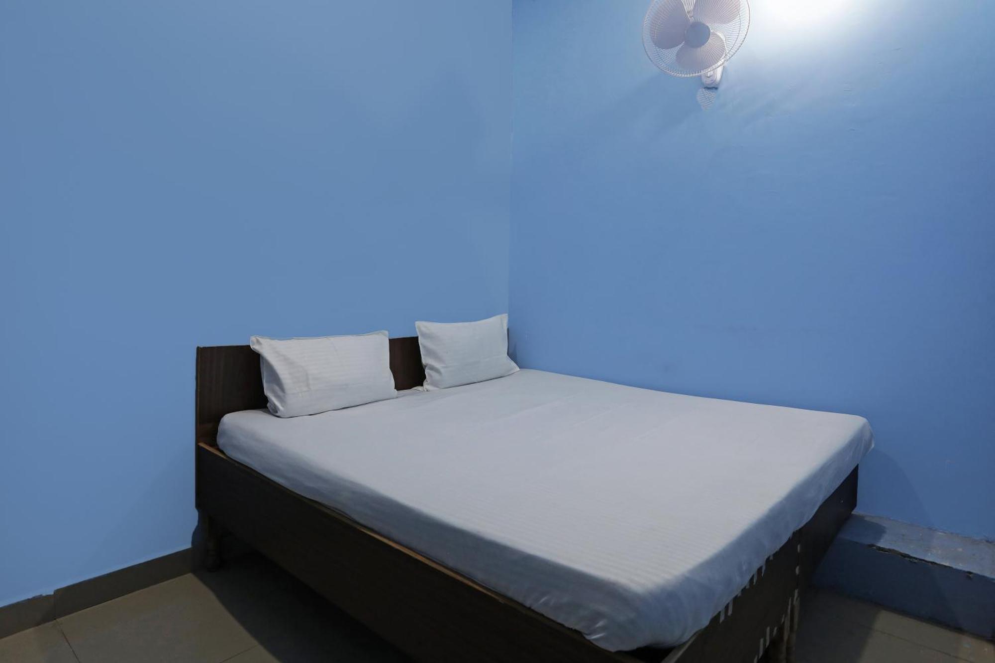 Hotel O Relax Фаридабад Екстериор снимка